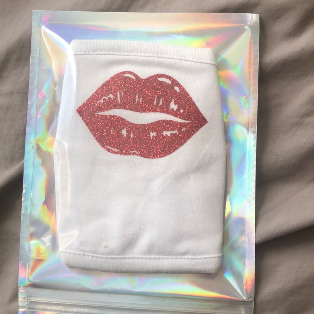 White cotton mask